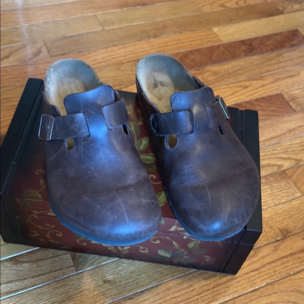 Birkenstock Boston Leather Clogs